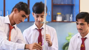 Punjab Starts Privatizing Government Colleges After Schools | Teachers Announce Protests